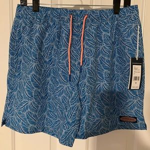 NWT Men’s Vineyard Vines 7-Inch Printed Chappy Trunk